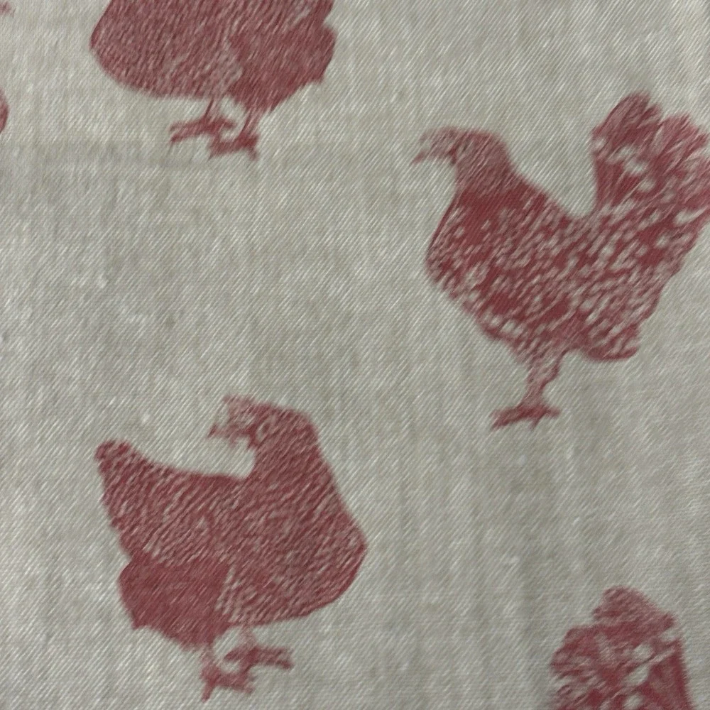 Raine And Humble Henrietta Chicken Table Runner Fig Red‎ 28